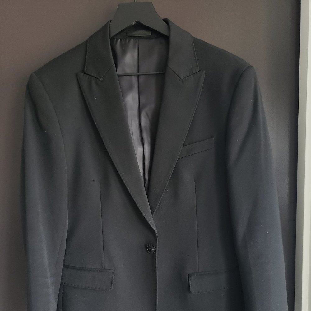 40R Black Blazer